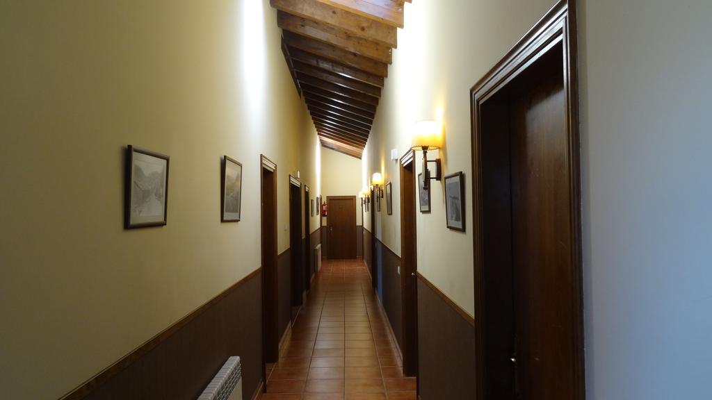 Hotel Pla Del Pi Prats I Sansor Екстериор снимка